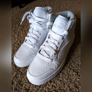 PUMA all white High-tops